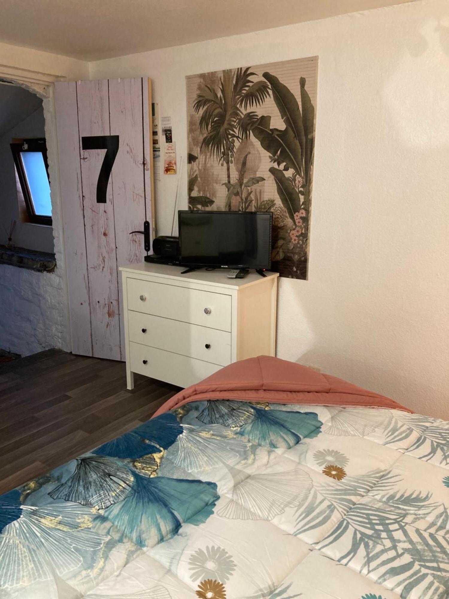 Gite D'Avalon Chambre 7 Dinant Eksteriør billede